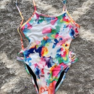 rare print jolyn tie back one pice